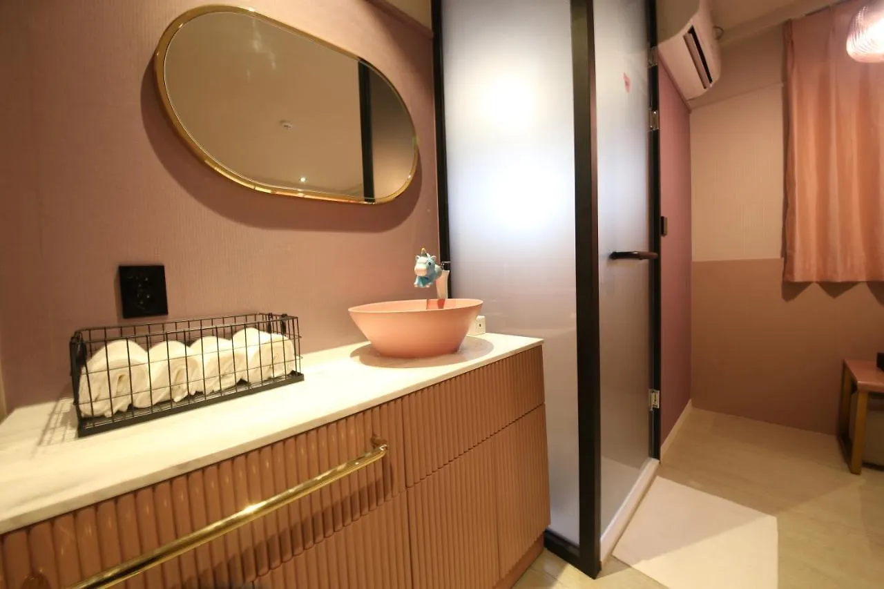 Almond Kids Hotel Gimhae
