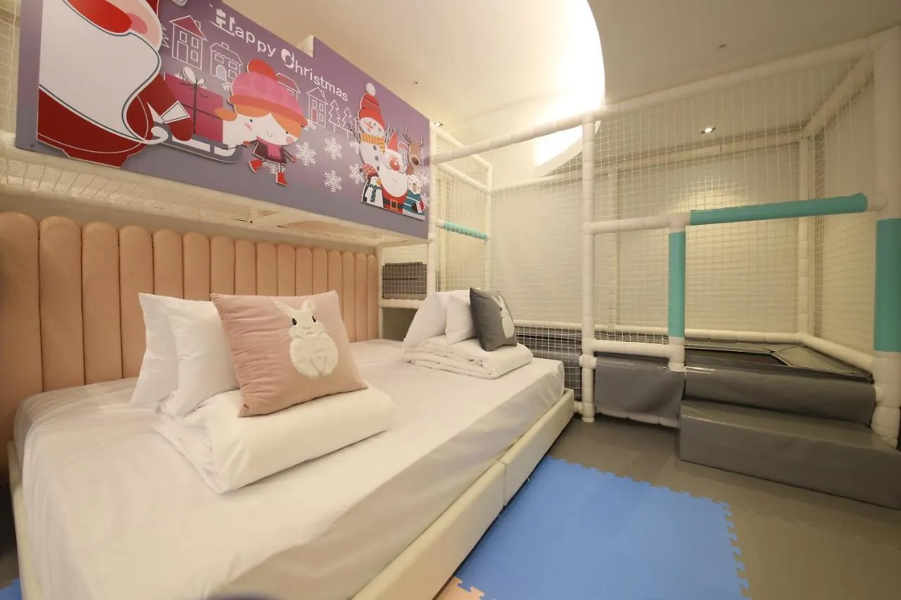 Almond Kids Hotel Gimhae